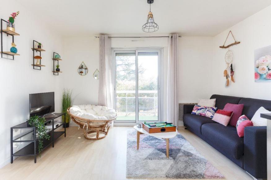 Appartement Cozy: 10/15 Min Des Champs Elysee Sartrouville Buitenkant foto
